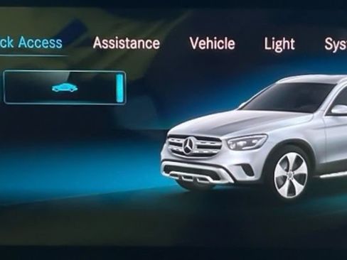 Used 2022 Mercedes-Benz GLC 300 4MATIC image 21