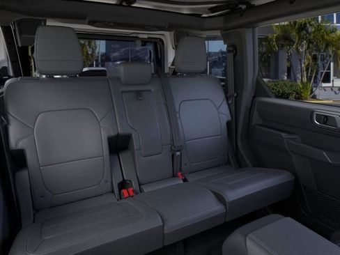 New 2026 Ford Bronco Badlands image 12