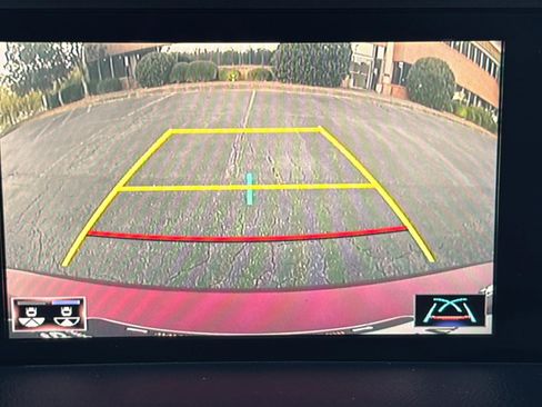 Used 2021 Lexus ES 350 ES 350 Sedan 4D image 21