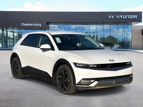 Used 2024 Hyundai Ioniq 5 SEL image 1