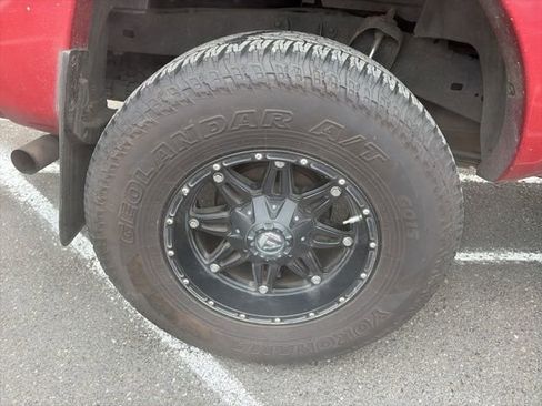 Used 2015 Toyota Tacoma 4x4 Double Cab w/ TRD Off-Road Package image 16