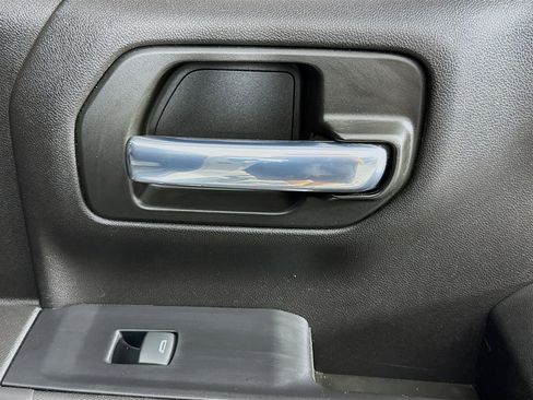Used 2021 Chevrolet Silverado 1500 LT RWD image 41
