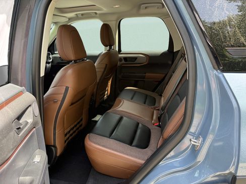 Certified 2025 Ford Bronco Sport Outer Banks w/ Outer Banks Tech Package+ AWD/4WD image 5