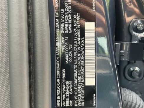 Certified 2025 Volvo V60 B5 Cross Country Plus AWD/4WD image 27