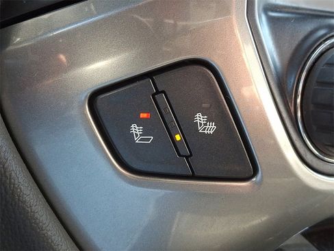 Used 2018 Chevrolet Silverado 1500 LT w/ Redline Edition image 24