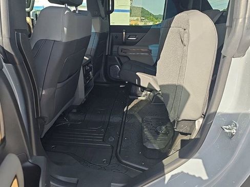 New 2025 GMC Hummer EV 3X image 25