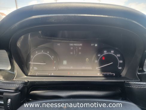 Used 2022 Lincoln Corsair FWD w/ Premium Package image 20