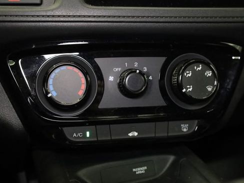 Used 2021 Honda HR-V Sport image 22