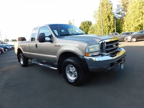 Used 2004 Ford F350 Lariat AWD/4WD image 1