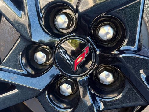 Used 2023 Chevrolet Corvette Stingray Preferred Cpe w/ Z51 Performance Package RWD image 47