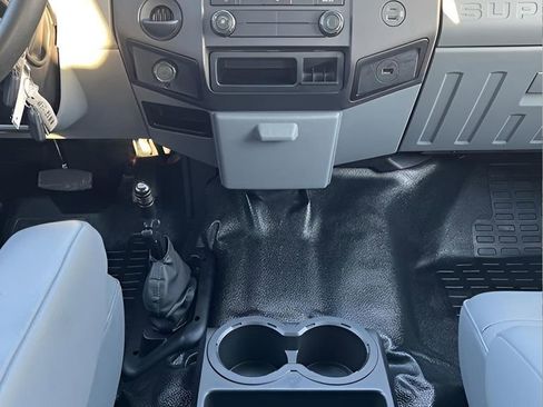 Used 2021 Ford F650 2WD Crew Cab Super Duty image 13