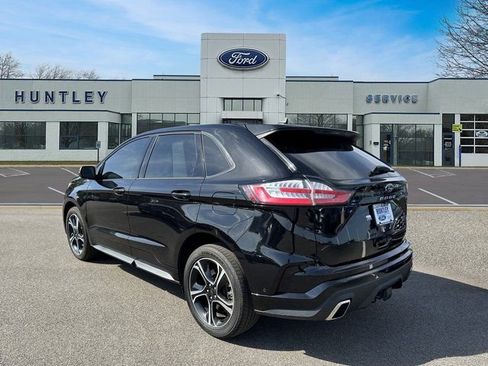 Used 2022 Ford Edge ST w/ Equipment Group 401A image 6