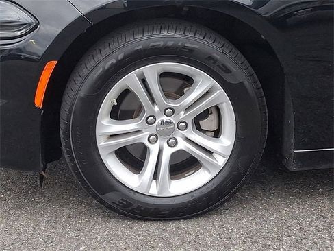 Used 2023 Dodge Charger SXT image 8