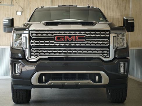 Used 2020 GMC Sierra 2500 Denali w/ Denali Ultimate Package AWD/4WD image 3