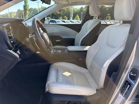 Used 2023 Lexus RX 350 FWD w/ Cold Area Package image 16