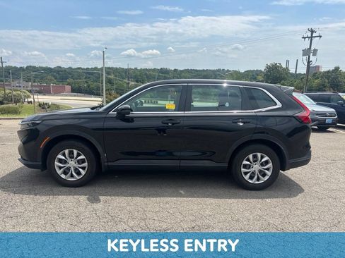 Used 2024 Honda CR-V LX image 3