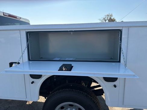 New 2026 Chevrolet Silverado 3500 W/T w/ WT Convenience Package AWD/4WD image 9
