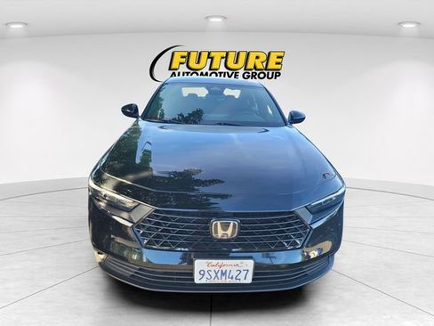 Used 2023 Honda Accord Sport image 2