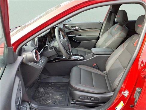 New 2026 Chevrolet Trax RS w/ Sunroof Package image 15