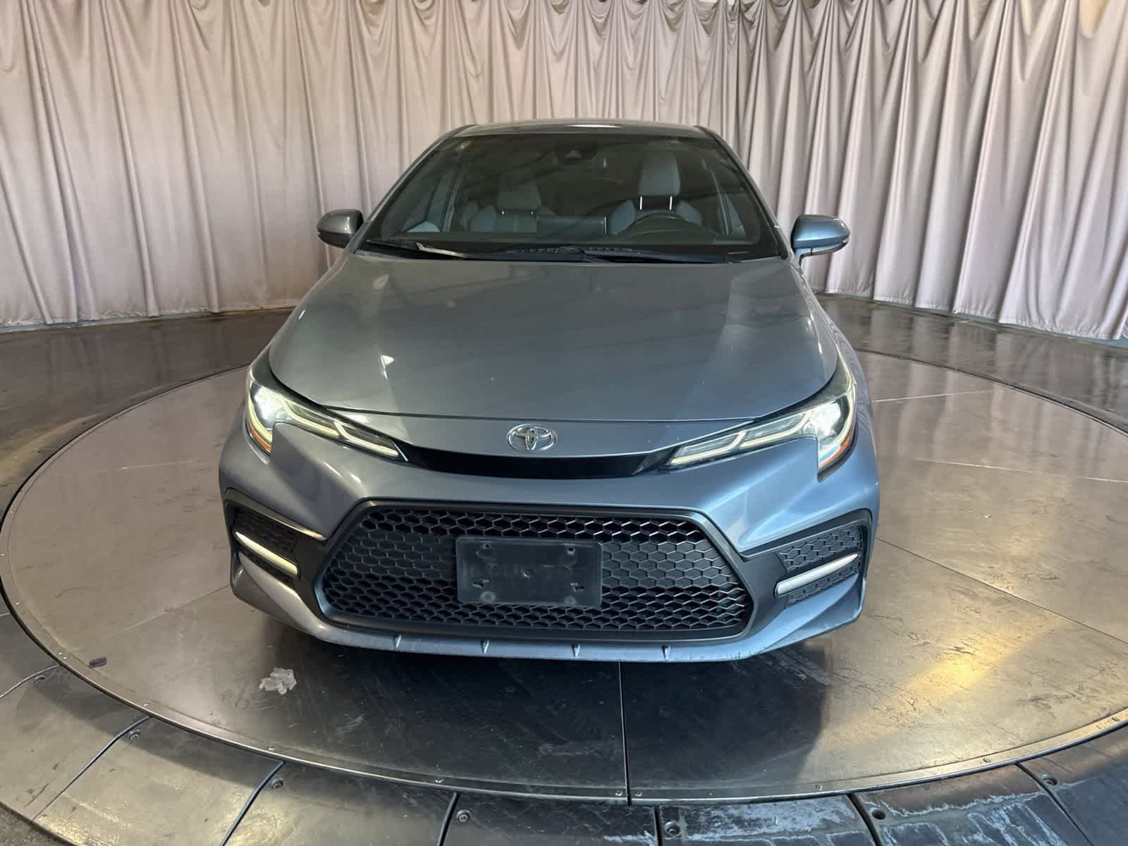 Used 2020 Toyota Corolla SE w/ Carpet Mat Package (TMS) FWD image 2
