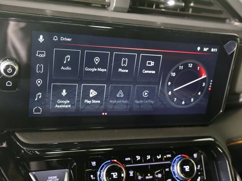 Certified 2025 GMC Sierra 1500 AT4 w/ AT4 Premium Package image 11