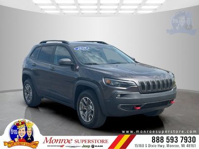 Used 2020 Jeep Cherokee Trailhawk w/ Cold Weather Group
