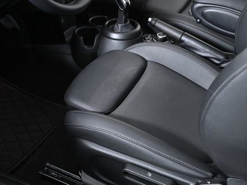 Certified 2024 MINI Cooper S FWD image 28