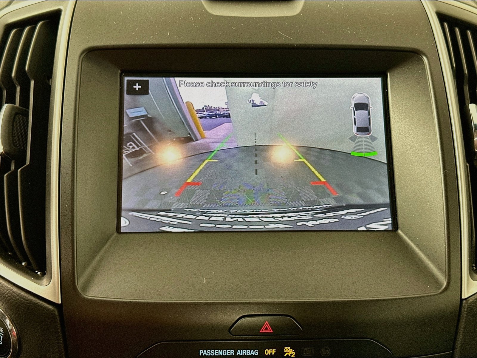 Used 2019 Ford Edge SEL w/ Equipment Group 201A AWD/4WD image 14