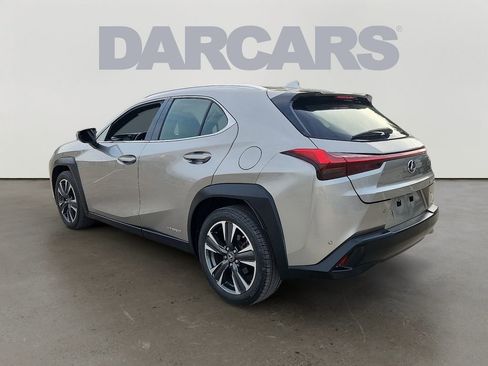 Used 2020 Lexus UX 250h w/ Premium Package image 4