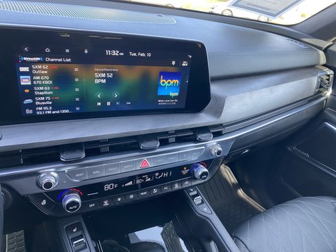 Used 2024 Kia Telluride SX Prestige X-Pro image 13