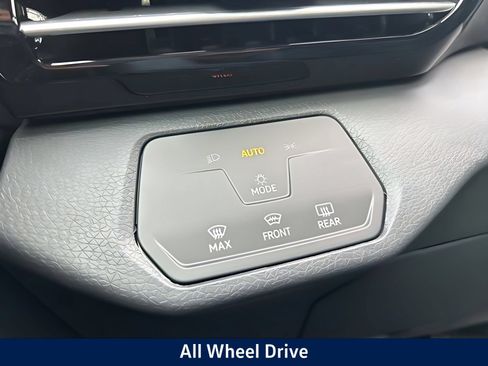 New 2026 Volkswagen ID.4 Pro AWD/4WD image 19