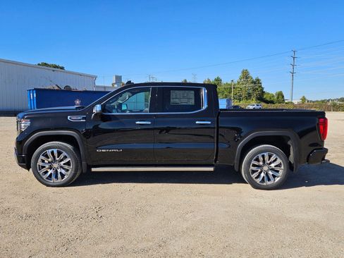 New 2026 GMC Sierra 1500 Denali image 2