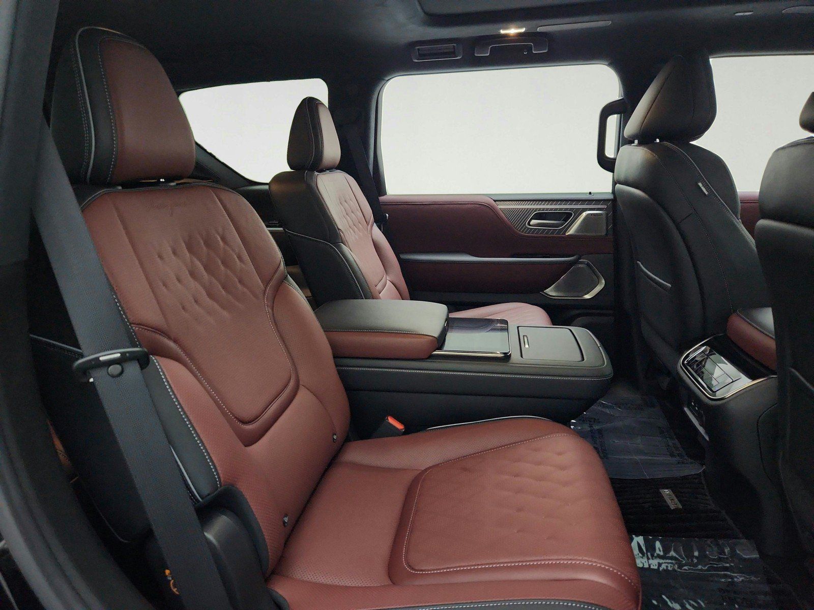 Used 2025 INFINITI QX80 Autograph AWD/4WD image 31