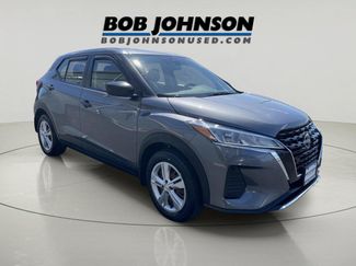 Used 2023 Nissan Kicks S FWD video 1