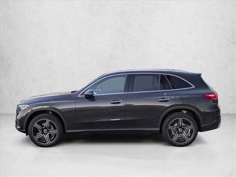 Used 2026 Mercedes-Benz GLC 300 image 10