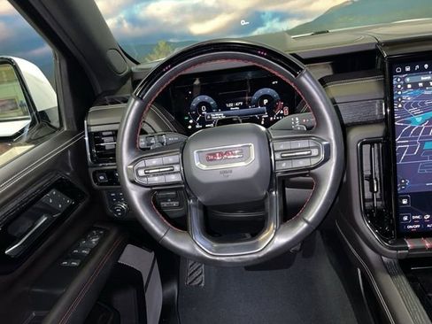 Used 2025 GMC Yukon XL AT4 Ultimate image 77