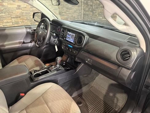 Used 2023 Toyota Tacoma SR AWD/4WD image 24