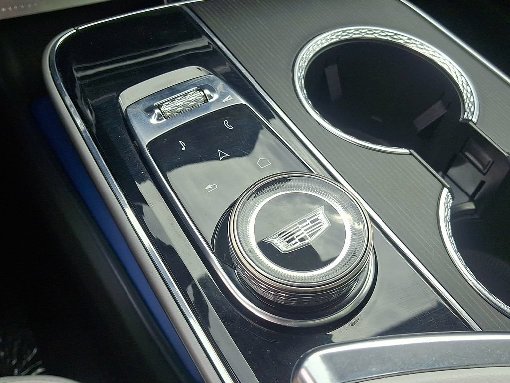 Used 2024 Cadillac Lyriq Sport AWD/4WD image 27