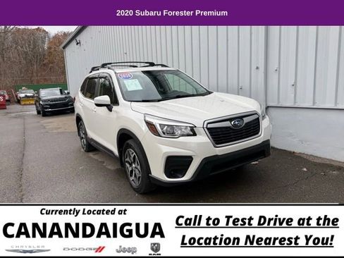Used 2020 Subaru Forester Premium image 1