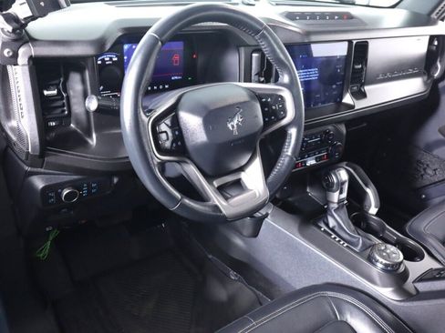 Used 2021 Ford Bronco First Edition AWD/4WD image 9