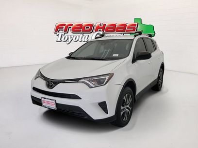 Used 2018 Toyota RAV4 LE
