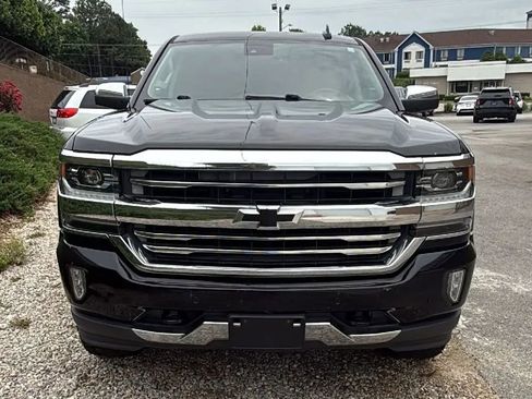 Used 2017 Chevrolet Silverado 1500 High Country AWD/4WD image 4