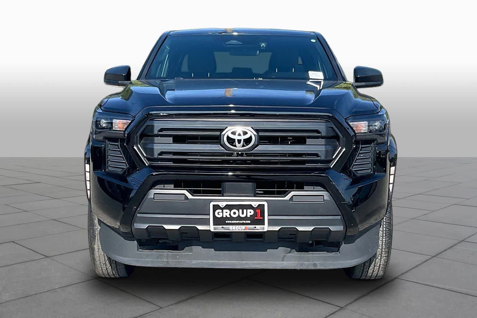 Used 2024 Toyota Tacoma SR RWD image 4