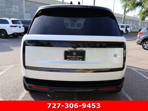 Used 2023 Land Rover Range Rover SV AWD/4WD image 8