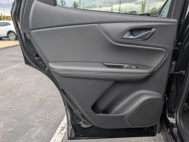 Used 2023 Chevrolet Blazer LT w/ Driver Confidence Package FWD image 14