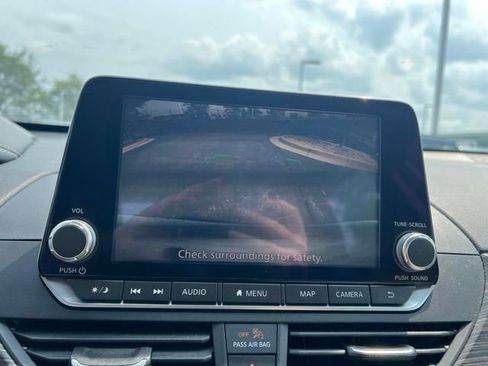 Used 2021 Nissan Altima 2.5 SL AWD/4WD image 18