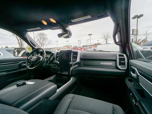 Used 2022 RAM 2500 Big Horn w/ Night Edition image 31