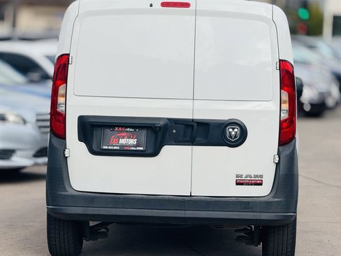 Used 2021 RAM ProMaster City Tradesman image 5