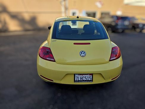 Used 2012 Volkswagen Beetle 2.5 FWD image 9