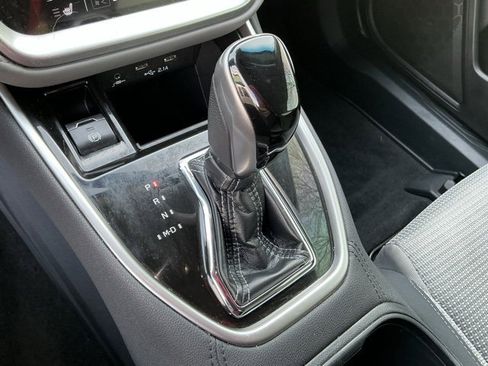 Used 2021 Subaru Outback Premium image 23